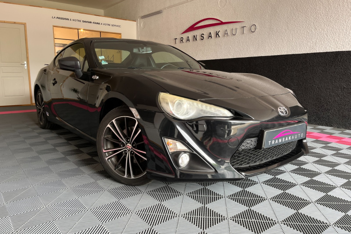 TOYOTA GT86