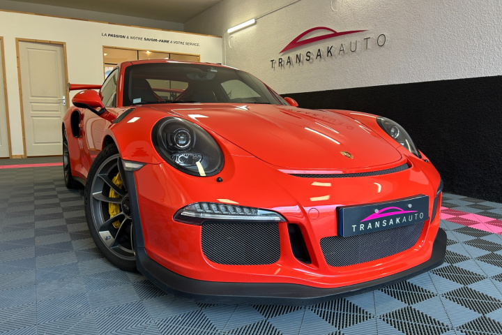PORSCHE 911 GT3