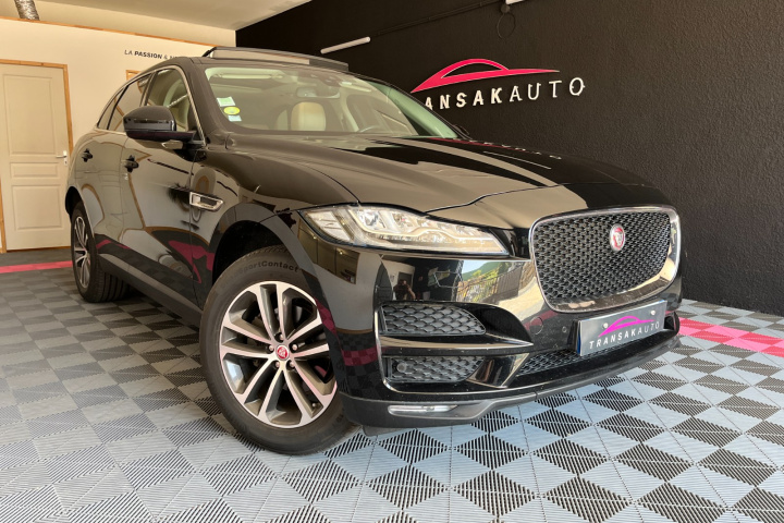 JAGUAR F-PACE